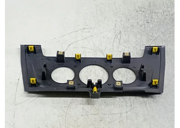 Ornament bord 682605388R Renault Master 3 (2st facelift) (2019 - 2024) - miniatura 3