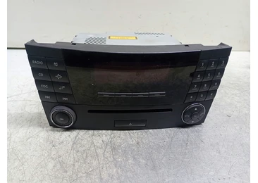 Radio cd A2118702889 Mercedes Benz E-Class W211/S211 (2002 - 2006) OM642.920