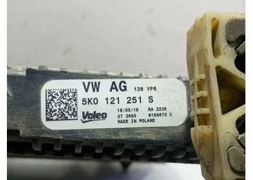 Radiator apa 5k0121251s Volkswagen Caddy 4 (2015 - 2020) - miniatura 3