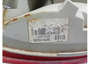 Stop dreapta haion 9678074580 Peugeot 2008 1 (2013 - 2017) - miniatura 3