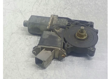 Motoras geam stanga fata 0130822410 966431-103 Opel Astra J (2009 - 2012)