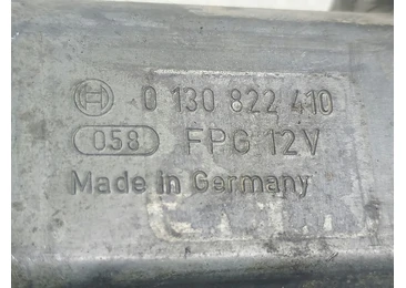 Motoras geam stanga fata 0130822410 Opel Astra J (2009 - 2012) - miniatura 4
