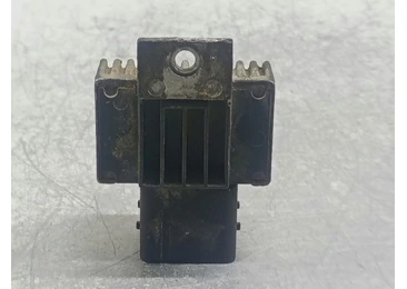 Releu bujii incandescente 110678071R Dacia Sandero 2 (2013 - 2016)