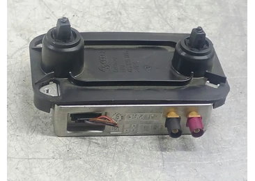 Amplificator antena 8J0035456 Audi A4 B7 (2004 - 2008) - miniatura 2