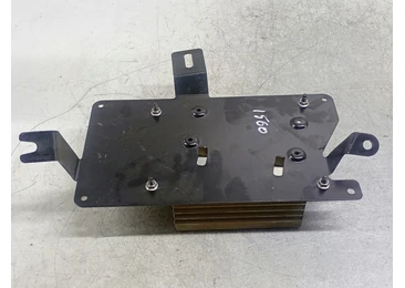 Amplificator antena 8E5035223 Audi A4 B7 (2004 - 2008) - miniatura 2