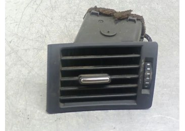 Grila ventilatie 8E0820901F Audi A4 B7 (2004 - 2008) BPW