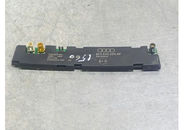 Amplificator antena 8E5035225AF Audi A4 B7 (2004 - 2008) - miniatura 2