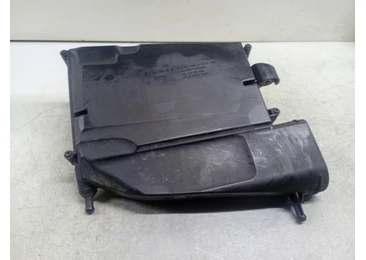 Carcasa filtru aer A6420940204 Mercedes Benz E-Class W211/S211 (2002 - 2006) OM642.920