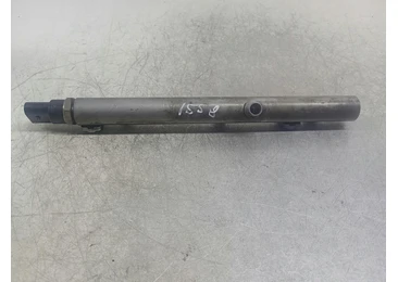 Rampa injectoare A6420700695002 Mercedes Benz E-Class W211/S211 (2002 - 2006) OM642.920
