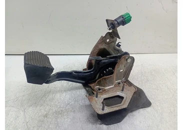 Suport motor A6422230104 Mercedes Benz E-Class W211/S211 (2002 - 2006) OM642.920