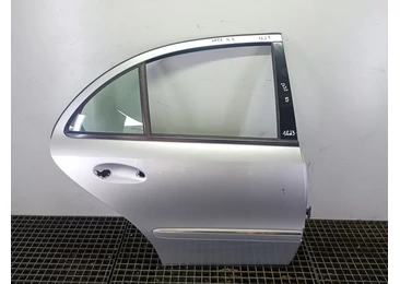Usa dreapta spate Mercedes Benz E-Class W211/S211 (2002 - 2006) OM642.920