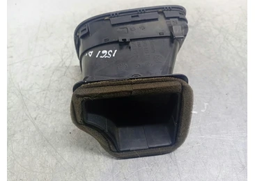 Grila ventilatie 5K0819704 Volkswagen Golf 6 (2008 - 2015) - miniatura 2