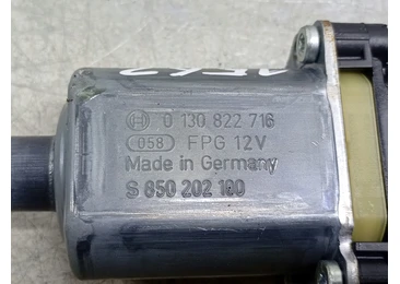 Motoras geam stanga fata 5Q0959802B Skoda Octavia 3 (2013 - 2017) - miniatura 3