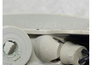 Parasolar dreapta 8E0857552 Audi A4 B7 (2004 - 2008) - miniatura 3