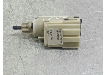 Switch frana 8E0927189B Audi A4 B7 (2004 - 2008) - miniatura 2