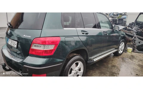 Mercedes Benz GLK-Class X204 (2008 - 2012) - imagine 2