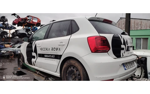 Volkswagen Polo 5 (6R) (facelift) (2014 - 2018) - imagine 1