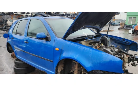 Volkswagen Golf 4 (1997 - 2006) - imagine 3