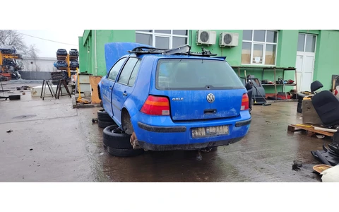 Volkswagen Golf 4 (1997 - 2006) - imagine 1