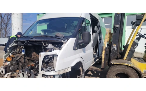 Ford Transit 3 (Facelift) (2006 - 2014) - imagine 1