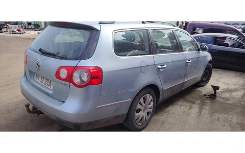Volkswagen Passat B6 (2005 - 2010) - imagine 3