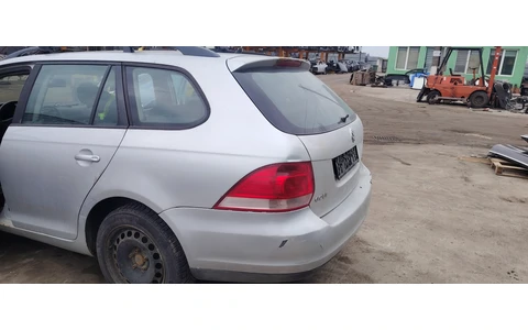Volkswagen Golf 5 (2003 - 2009) - imagine 4