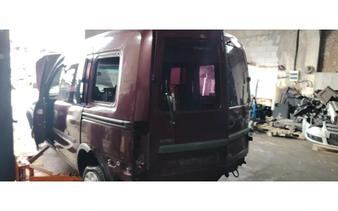 Opel Combo C (2001 - 2005) - imagine 2