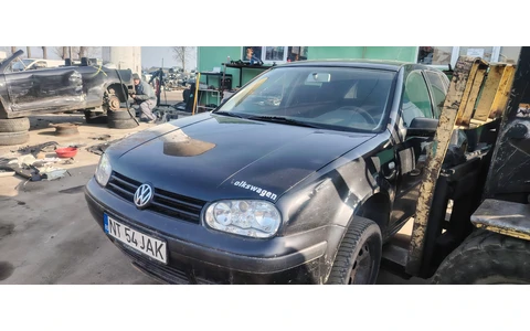 Volkswagen Golf 4 (1997 - 2006) - imagine 2