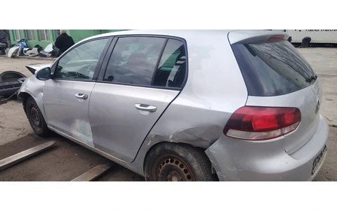 Volkswagen Golf 6 (2008 - 2015) - imagine 3