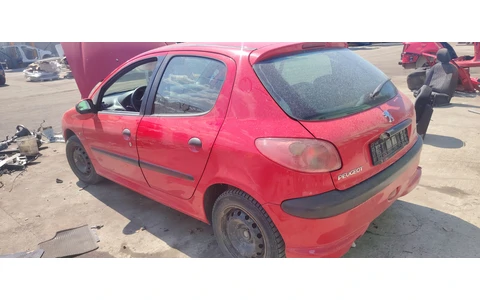 Peugeot 206 1 (facelift) (2002 - 2009) - imagine 2