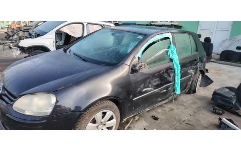 Volkswagen Golf 5 (2003 - 2009) - imagine 4
