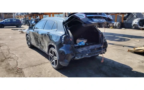 Mercedes Benz GLA-Class X156 (2013 - 2017) - imagine 3