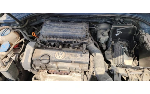Volkswagen Golf 6 (2008 - 2015) - imagine 5