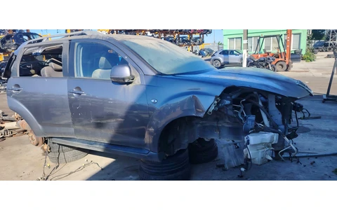 Peugeot 4007 1 (2007 - 2012) - imagine 2