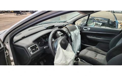 Peugeot 307 1 (facelift) (2005 - 2008) - imagine 6