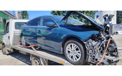 Peugeot 508 2 (2018 - 2020) - imagine 1