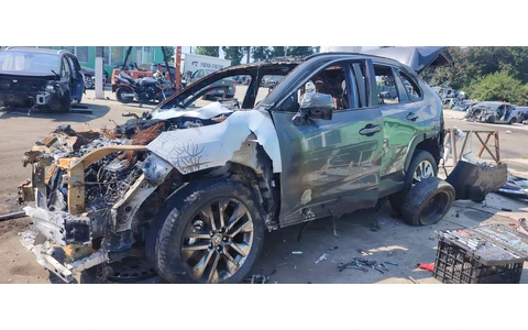 Toyota RAV4 5 (XA50) (facelift) (2019 - 2026) - imagine 7