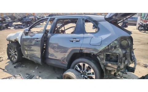 Toyota RAV4 5 (XA50) (facelift) (2019 - 2026) - imagine 6