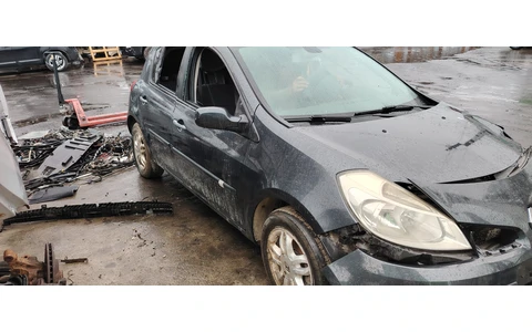 Renault Clio 3 (2005 - 2009) - imagine 2