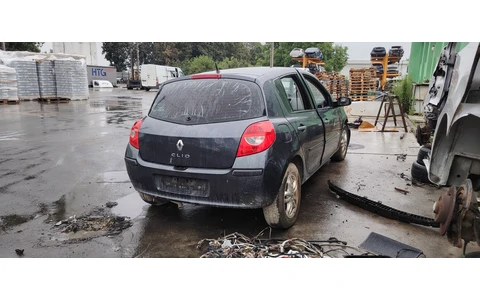 Renault Clio 3 (2005 - 2009) - imagine 4