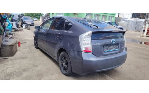 Toyota Prius XW30 (2009 - 2011) - imagine 4