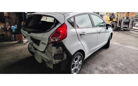 Ford Fiesta 6 (facelift) (2013 - 2020) - imagine 2