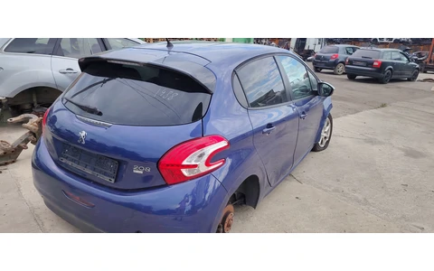 Peugeot 208 1 (2012 - 2016) - imagine 4