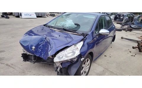 Peugeot 208 1 (2012 - 2016) - imagine 2