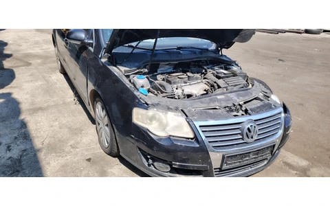 Volkswagen Passat B6 (2005 - 2010) - imagine 2