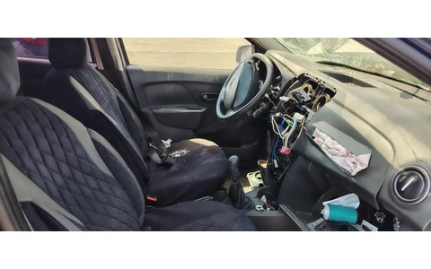 Dacia Logan 2 (2013 - 2016) - imagine 5