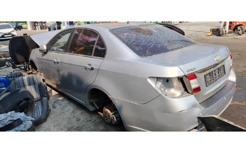 Chevrolet Epica 1 (2006 - 2012) - imagine 2