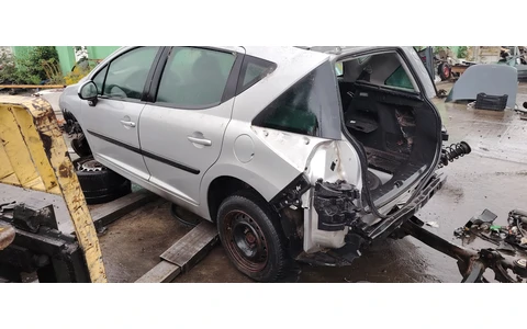 Peugeot 207 1 (2006 - 2009) - imagine 3