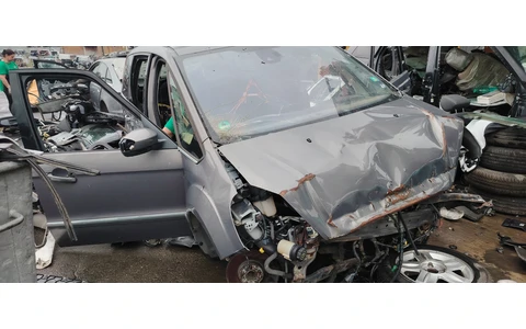 Ford Galaxy 2 (facelift) (2010 - 2015) - imagine 3