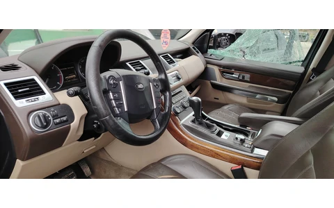 Land Rover Range Rover Sport 1 (facelift) (2009 - 2013) - imagine 3
